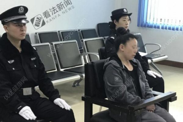 開車門撞死騎車者，女乘車人被判刑一年(2)