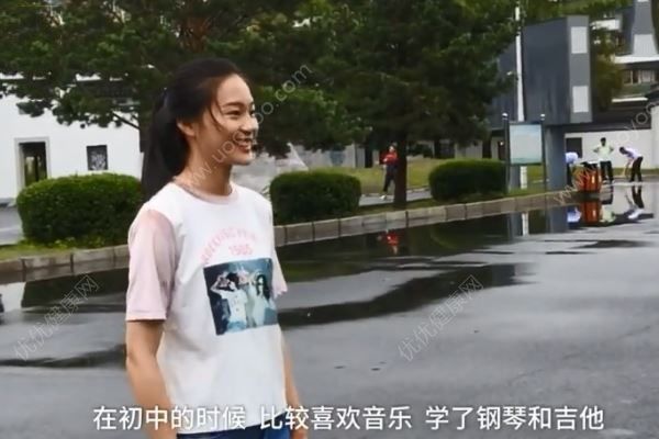 美女學(xué)霸高考648分，母親賣房供她上興趣班，存錢不如培養(yǎng)孩子(2)