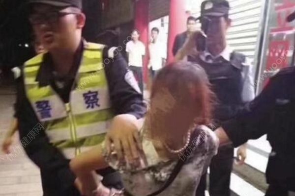 云南5歲女童失聯(lián)9小時，找到時頭發(fā)被剃光衣服被換(1)