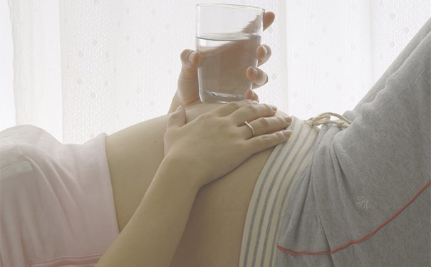 女人懷孕怎樣護(hù)理乳房？女人懷孕后乳房會出現(xiàn)什么變化？(1)