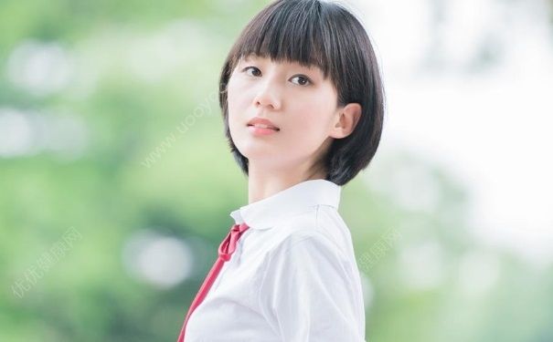 初二女生眼睛小怎么辦？初二女生眼睛小怎么變大？(1)