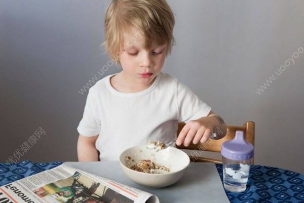 寶寶食物過敏是什么原因？寶寶食物過敏該怎么辦？(1)