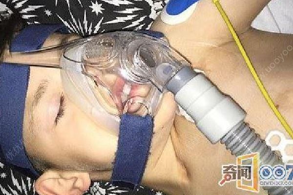 英國8歲男童患怪病：看電視太專注會停止呼吸(1)