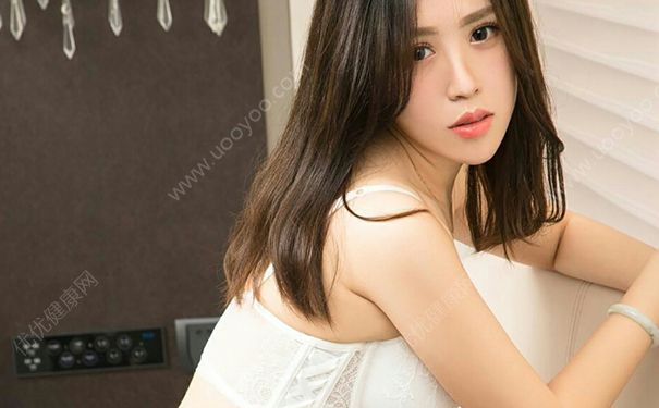 18歲女孩乳頭內(nèi)陷是怎么回事？18歲女孩乳頭內(nèi)陷怎么辦？(2)