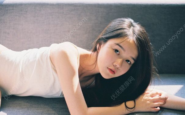 14歲女孩白帶發(fā)黃正常嗎？14歲女生白帶黃怎么辦？(4)