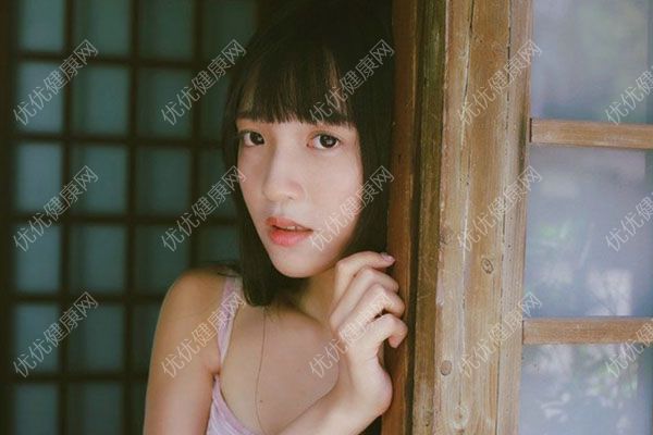 16歲女生痛經(jīng)是怎么回事？16歲女生痛經(jīng)該怎么辦？(1)