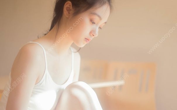 16歲女生胸很平還會發(fā)育嗎？16歲女生平胸怎么辦？(3)