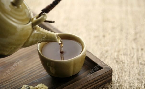 咳嗽喝什么茶？喝什么茶治咳嗽？(1)