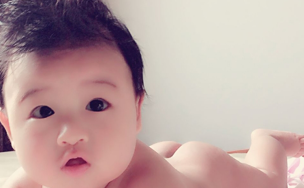 怎樣保護(hù)幼兒的乳牙？孩子接種疫苗家長要注意什么問題？(1)