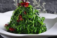 薺菜的營養(yǎng)有哪些價(jià)值？吃薺菜的好處是什么？[圖]