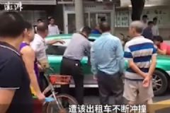 廣州一司機(jī)棍打乘客駕車推行路人，官方：疑似套牌車，正追查[多圖]