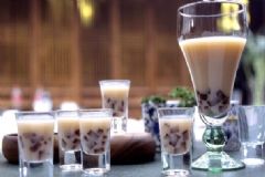 為什么奶茶不能經(jīng)常喝？奶茶對(duì)健康的危害有哪些？[圖]