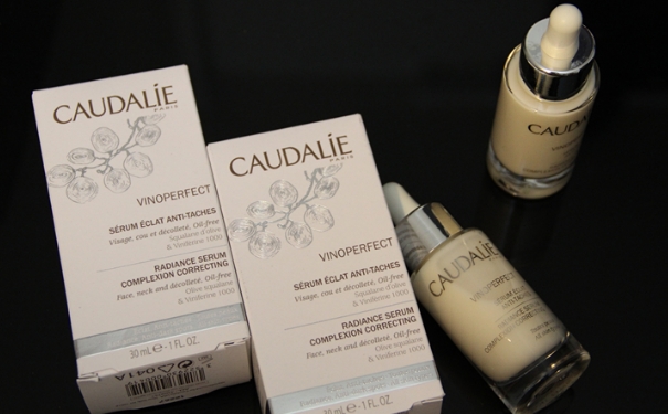 歐緹麗美白精華怎么用？caudalie美白精華使用方法(1)