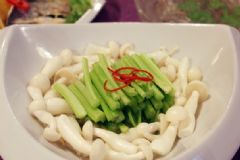 芹菜與什么食物相克？芹菜不能和什么一起吃？[多圖]