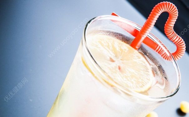 碳酸飲料為什么會(huì)冒泡？碳酸飲料為什么有氣？(2)