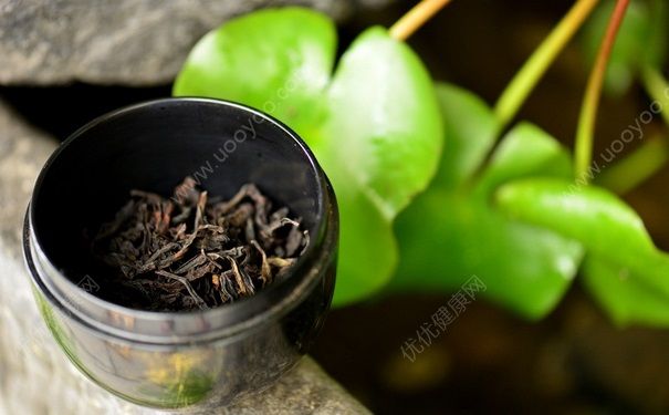 黑烏龍茶減肥效果好嗎？喝黑烏龍茶減肥要注意什么？(4)