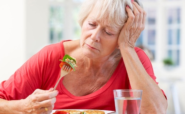 老人吃什么食物降血脂？老人血脂偏高吃什么食物好？(1)