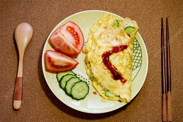 韓式蛋包飯?jiān)趺醋?？韓國蛋包飯的正宗做法(1)