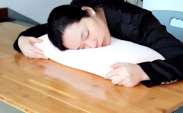 經(jīng)常睡不好有哪些危害？長期睡眠不好對身體有害嗎？(1)