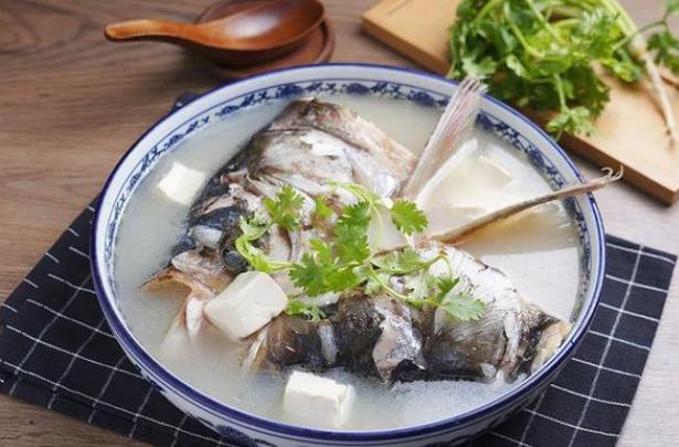 魚頭豆腐湯補(bǔ)鈣嗎 魚頭豆腐湯有什么功效